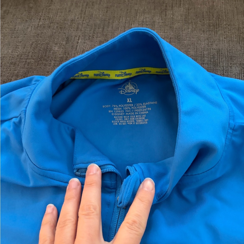 runDisney Jacket - Picture 5 of 5